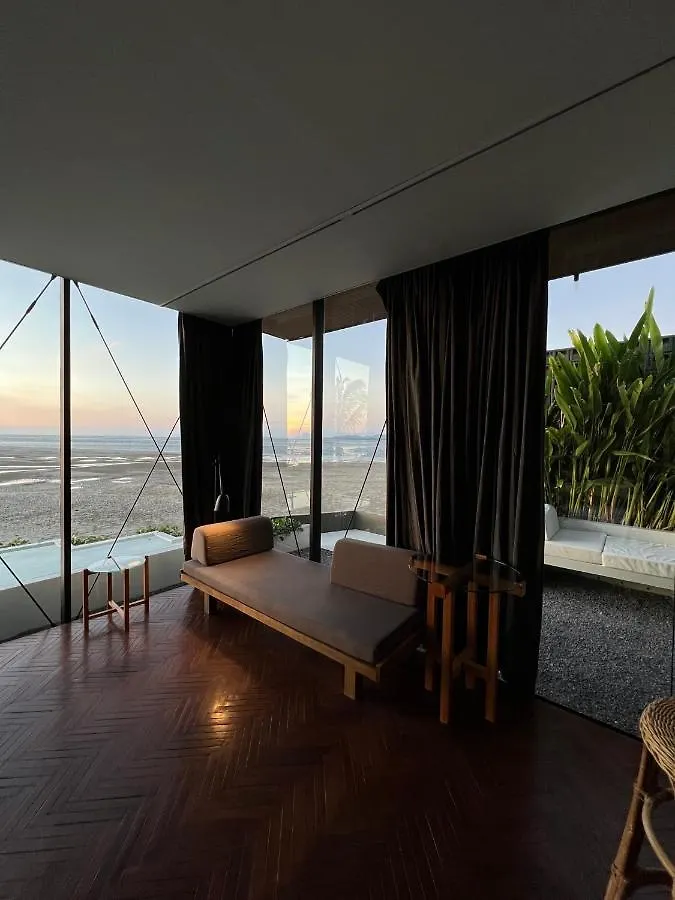 Villa Deepspace Cabin On Quiet Beach Ko Lanta Tayland